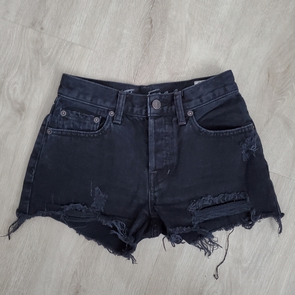 Free People Button Fly True Black Jean Shorts 24 - Picture 4 of 6